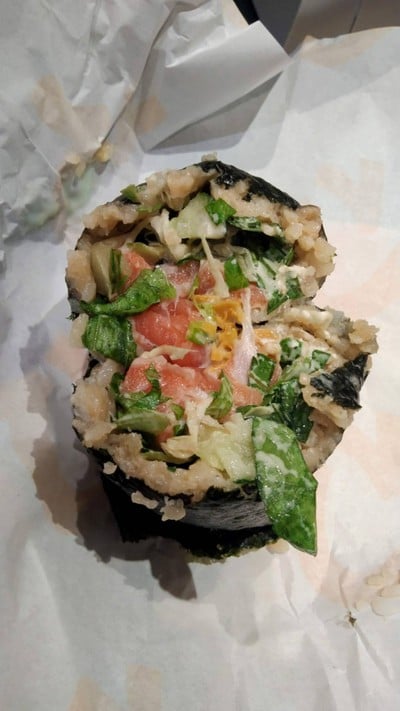 โรลแซลมอนครีมชีส