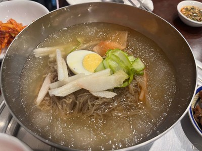 บะหมี่เย็นน้ำ