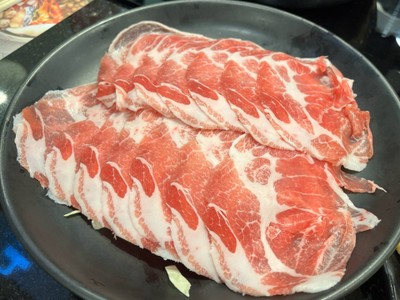 หมูสไลด์จัมโบ้