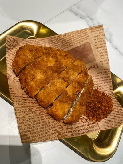 ไก่แผ่นทอดกรอบ