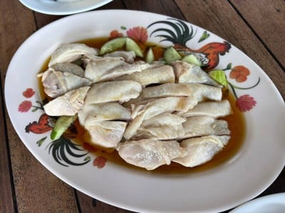 ไก่สับจานใหญ่