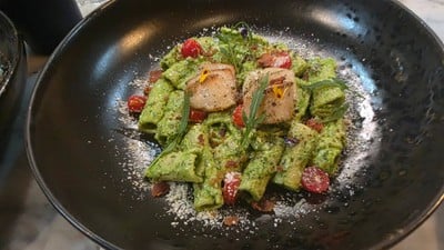 Regatoni pasta (Scallop ,Pesto sauce) 529