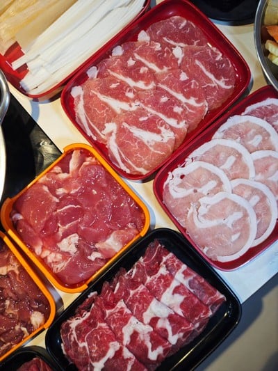 อาหาร หรือ เครื่องดื่ม