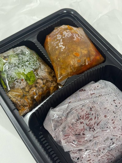 แอ๊บข้าวน้อย