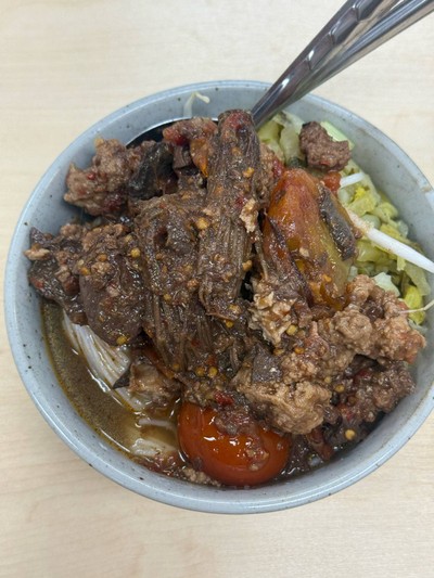 ขนมจีนน้ำเงี้ยว