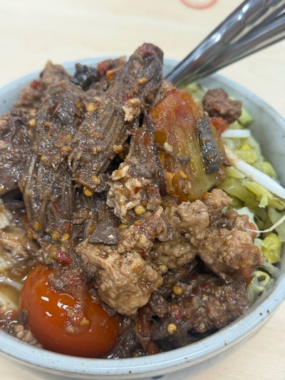 ขนมจีนน้ำเงี้ยว