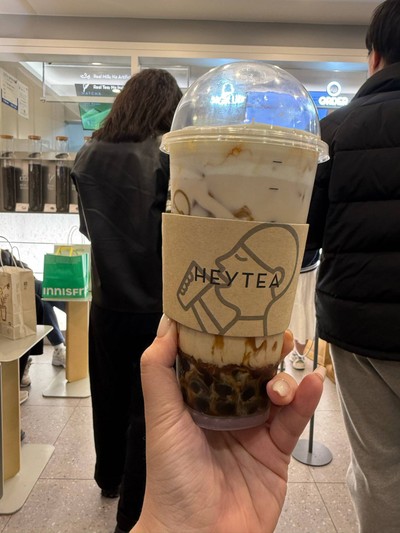 ชานมน้ำตาลไหม้ครีมชีส