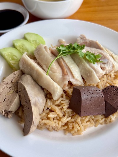 ข้าวมันไก่+เครื่องใน