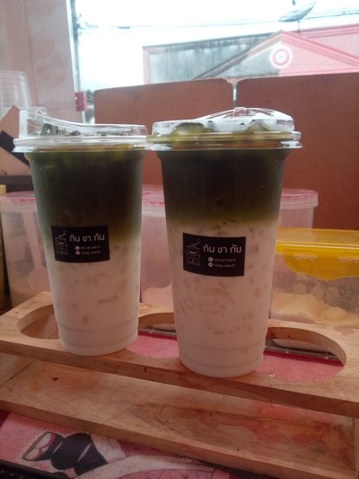 อาหาร หรือ เครื่องดื่ม