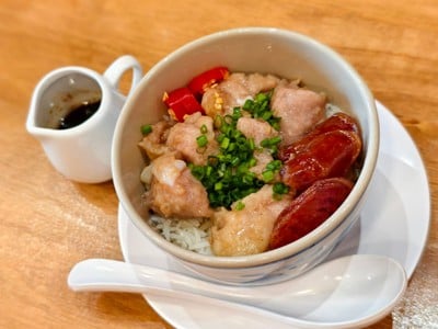 อาหาร หรือ เครื่องดื่ม