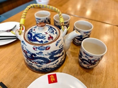 อาหาร หรือ เครื่องดื่ม