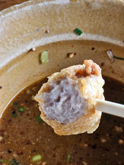 เกี๊ยวหมูทอด