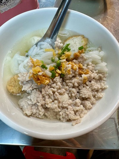 เกี้ยมอี๋น้ำ