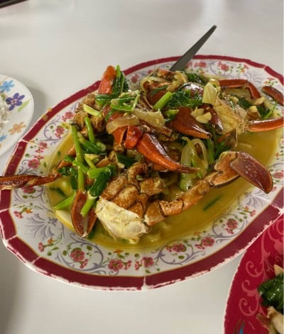 ปูเนื้อผัดผงกะหรี่