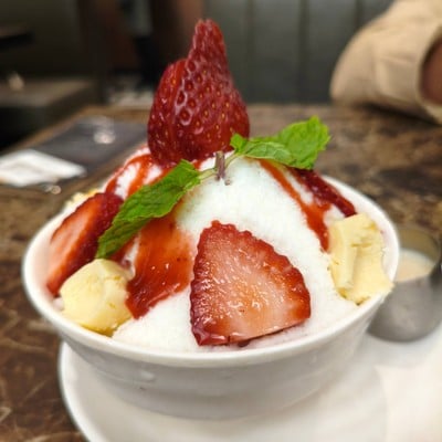 บิงซูสตอเบอรี่ชีสเค้ก