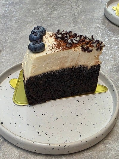 Cognac Black Beer Cake