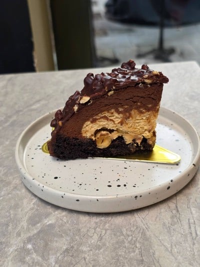 Chocolate & Peanut Butter Mousse Cake