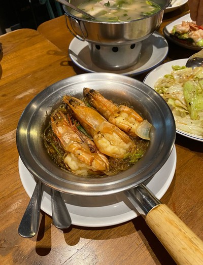 กุ้งอบวุ้นเส้น