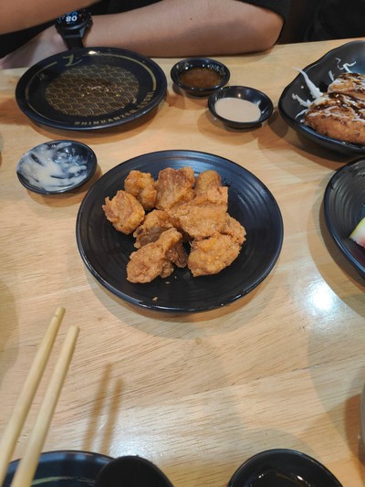 อาหาร หรือ เครื่องดื่ม