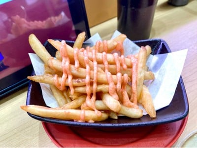 เฟรนช์ฟรายส์ทอดซอสเมนไทโกะ