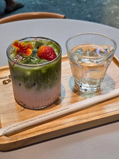 Iced Matcha Strawberry