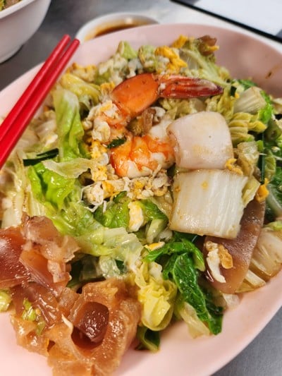 อาหาร หรือ เครื่องดื่ม