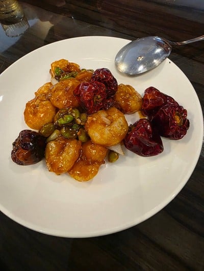 Shrimp with Dried Chili Peppers in Kung Pao Sauce
