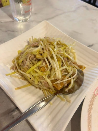 กุยช่ายผัดหมูสับ