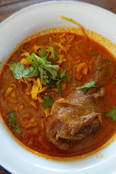 ข้าวซอยไก่