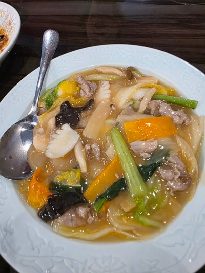 Stir-Fried Vegetables & Seafood with Starchy Sauce