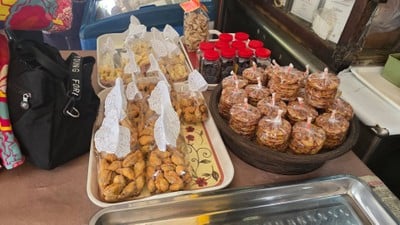 อาหาร หรือ เครื่องดื่ม