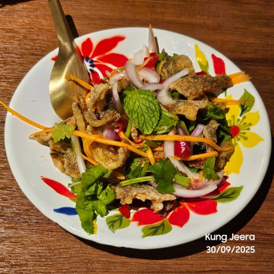 ยำปลาสลิด