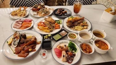 อาหาร หรือ เครื่องดื่ม