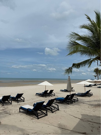 สระว่ายน้ำ/ชายหาด