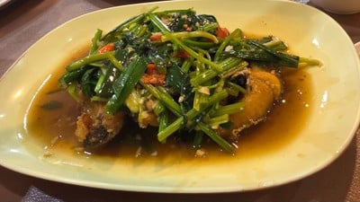 ปลาช่อนผัดคื่นช่าย