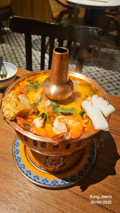 มาม่ารวมมิตรหม้อไฟ