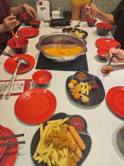 อาหาร หรือ เครื่องดื่ม