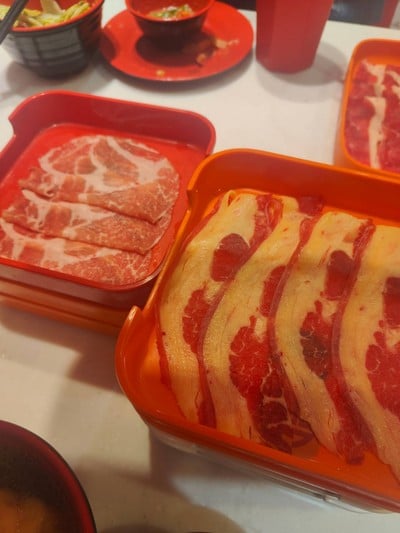 อาหาร หรือ เครื่องดื่ม