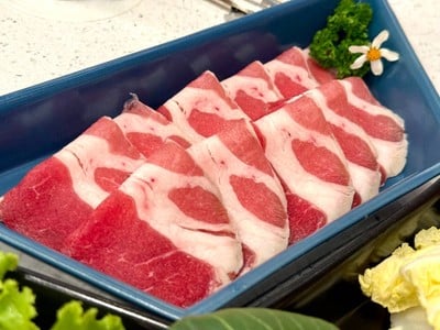 อาหาร หรือ เครื่องดื่ม