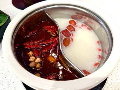 อาหาร หรือ เครื่องดื่ม