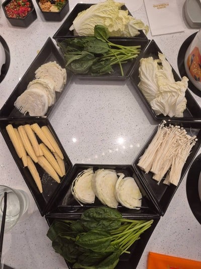 อาหาร หรือ เครื่องดื่ม