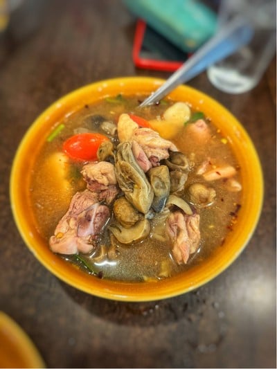 ต้มยำไก่บ้าน