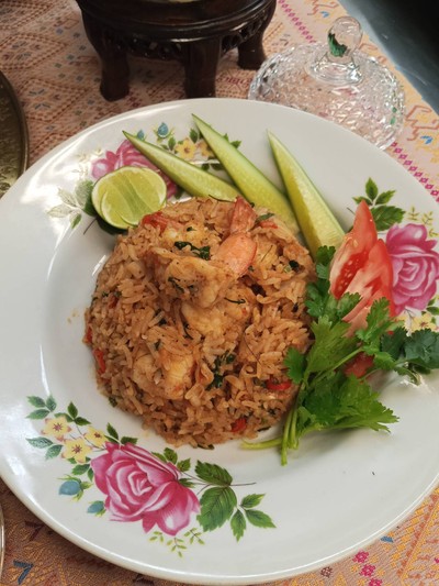 ข้าวผัด รสจัดจ้าน ได้รสชาติต้มยำ