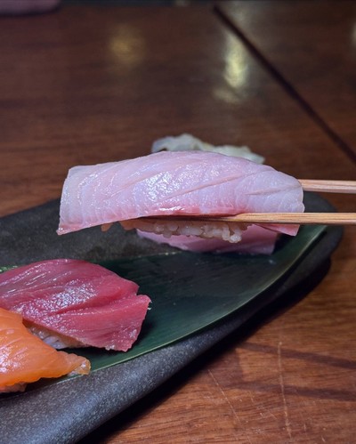Omakase sushi
