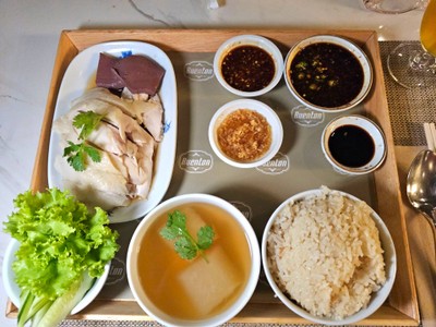 ข้าวมันไก่มณเฑียร