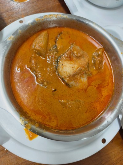 แกงปลาช่อน