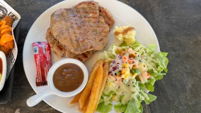 สเต็กหมูพริกไทยดำ  (set)