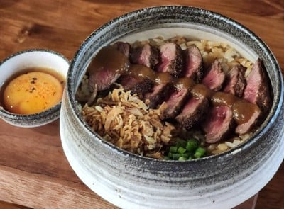 ข้าวผัดมันเนื้อออสเตรเลี่ยนวากิว