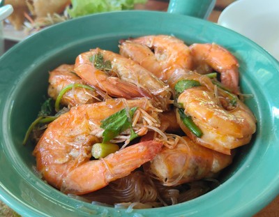 กุ้งอบวุ้นเส้น