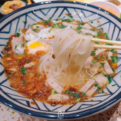 ครัวเมืองเว้ อาหารเวียดนามสูตรต้นตำรับ สาขาเซ็นทรัลปิ่นเกล้า